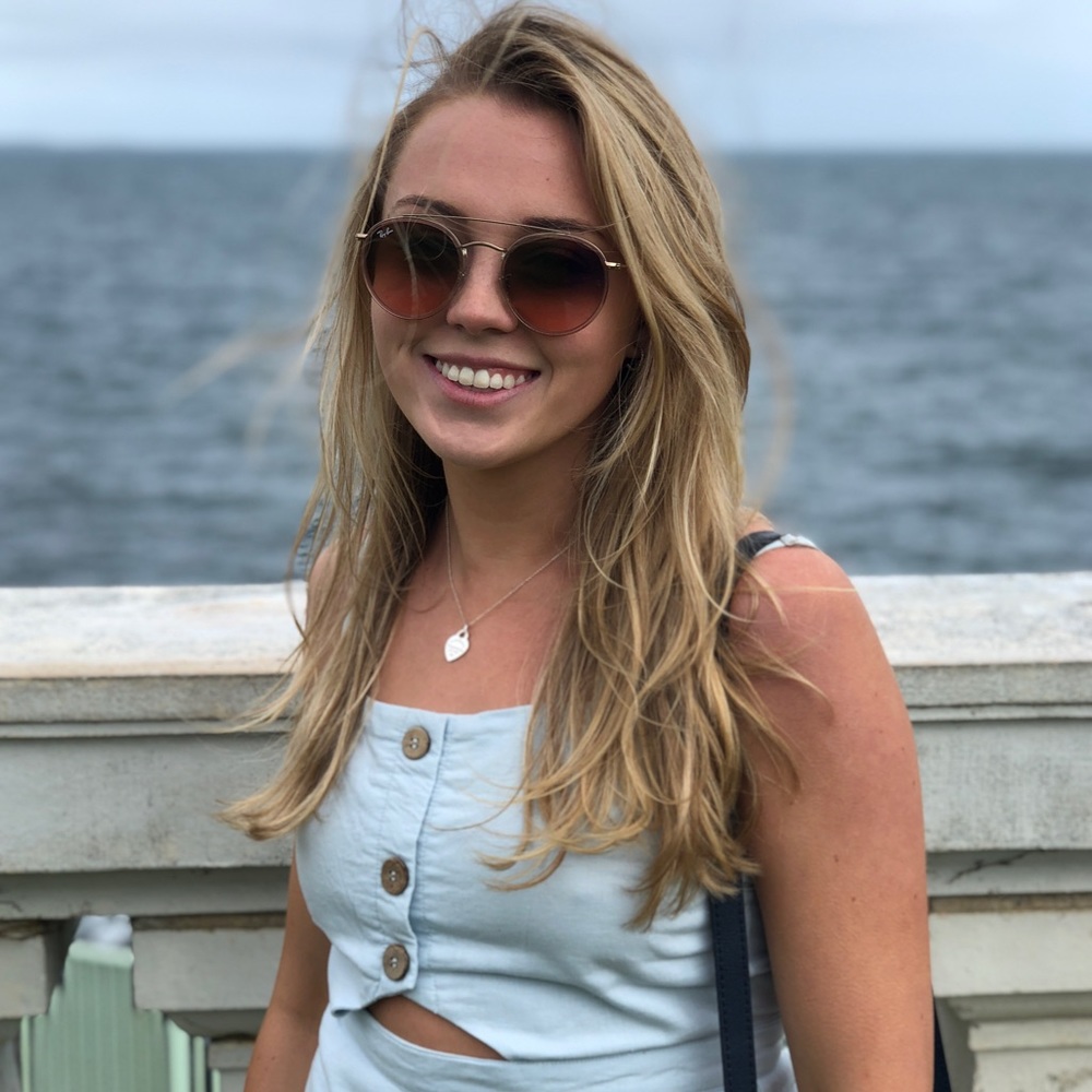 Meet your Posher, Conley